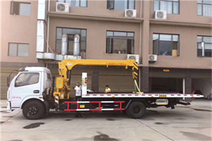 榆阳附近汽车轮胎更换