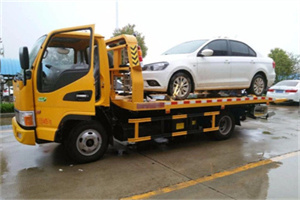 榆阳附近拖车救援24小时服务热线